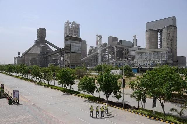 Home 1. UltraTech’s Project Uday Creates New Business Opportunities in Tadipatri